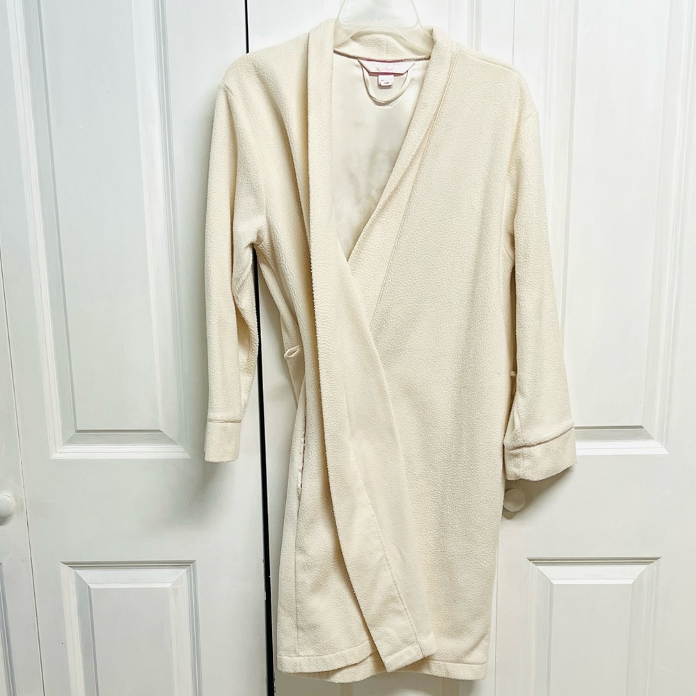 Angel Victoria's Secret Cream Pocket Wrap Robe Size S / M